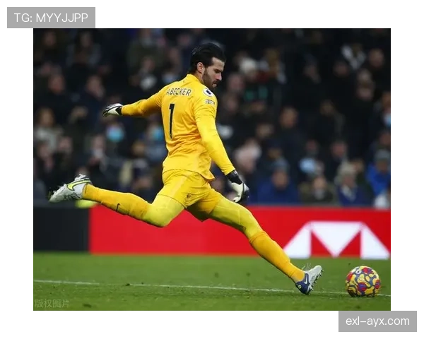 阿利松荣膺PFA年度最佳球员，门将神勇表现书写非凡传奇