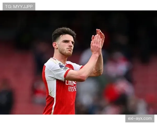 赖斯进攻能力如何体现?中场角色与战术适配分析 赖斯进攻能力如何体现?中场角色与战术适配分析